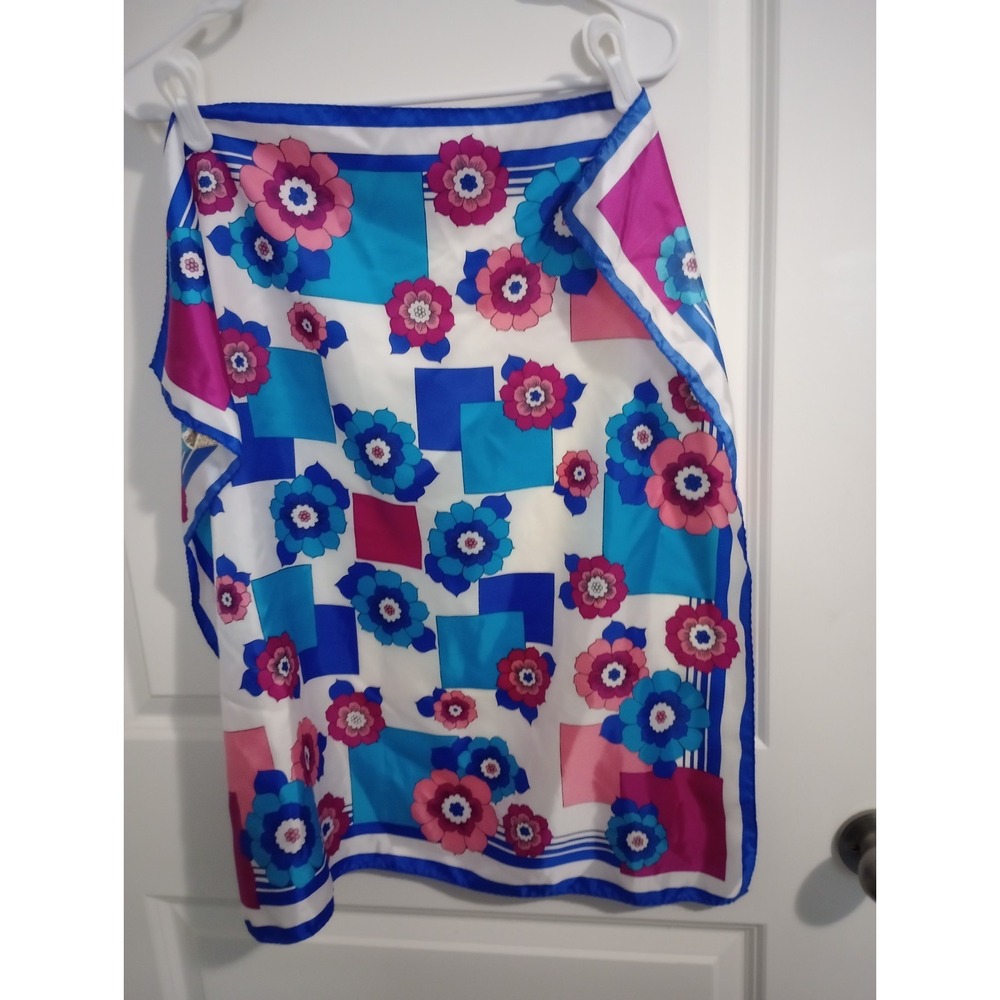 Vintage 1970s Mod Floral Geometric ScarfMade in Japan – 100% PolyesterApprox.